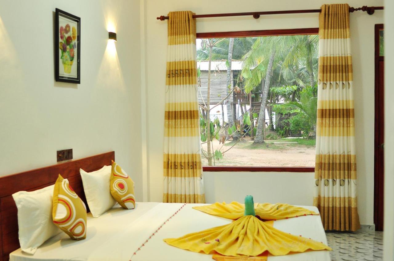 Sea View Villa Bentota, インドゥルワ エクステリア 写真